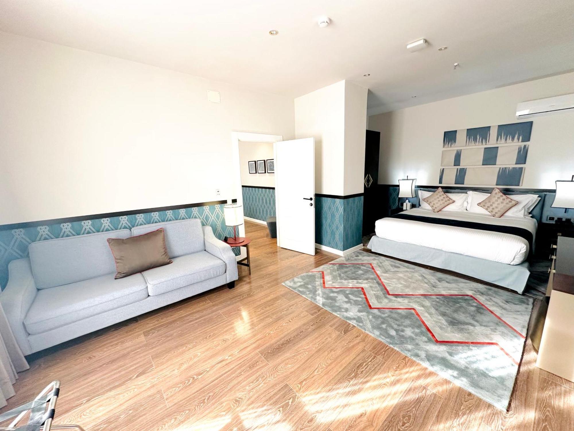 Somerset City Centre Atyrau Luaran gambar